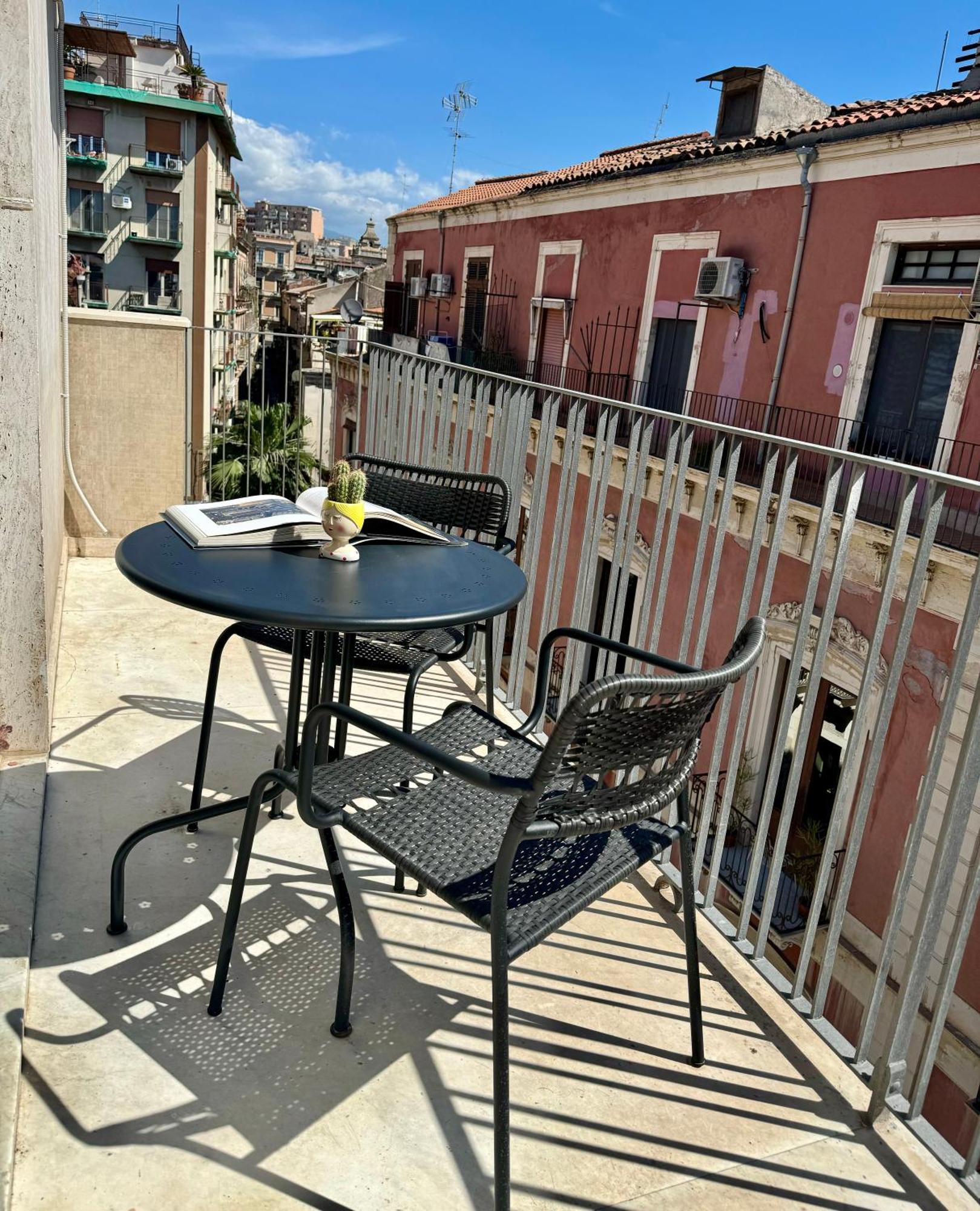 Etnea Loft 49 - Charme In Centro Citta Appartamento